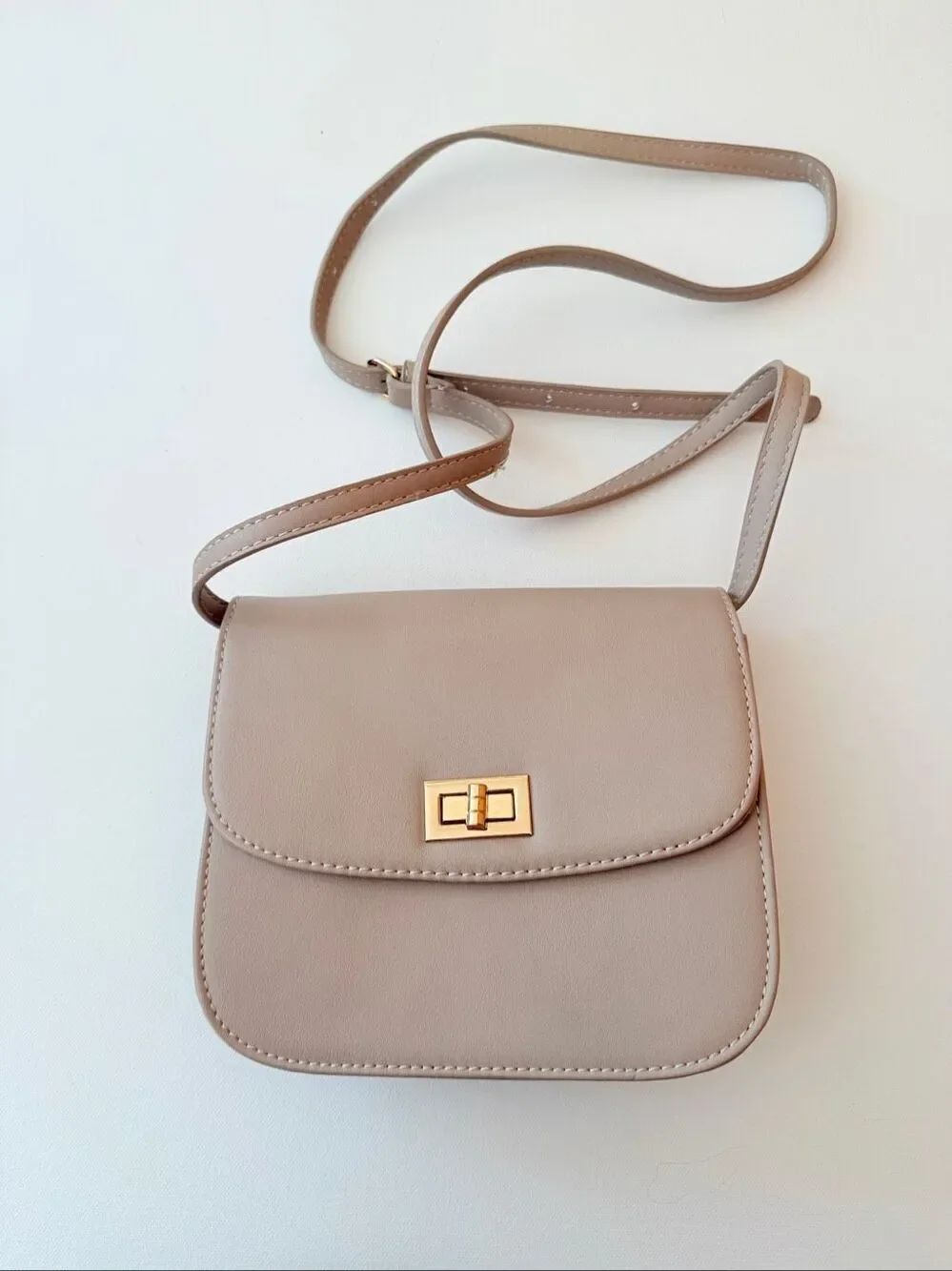 Stylish crossbody or shoulder Ladies Bag